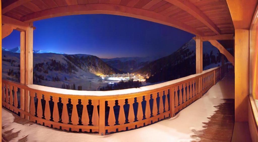 2-Room Apartment 2 or