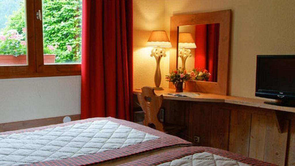 Chambre Triple avec Accès au Spa